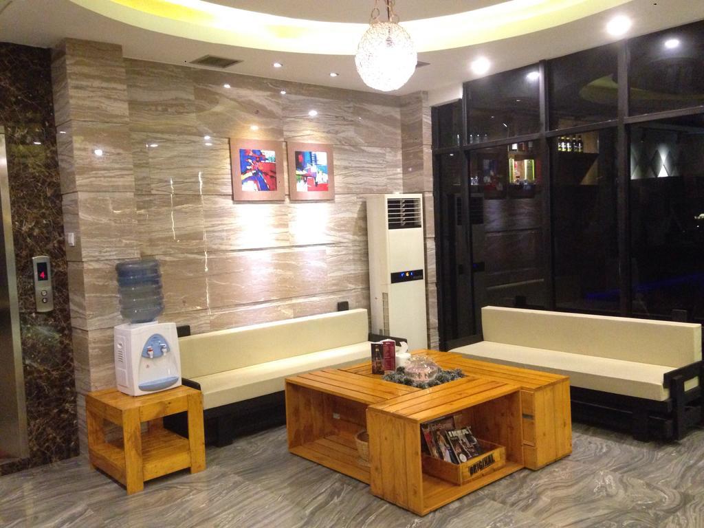 Mustika Gajah Mada Hotel ジャカルタ エクステリア 写真