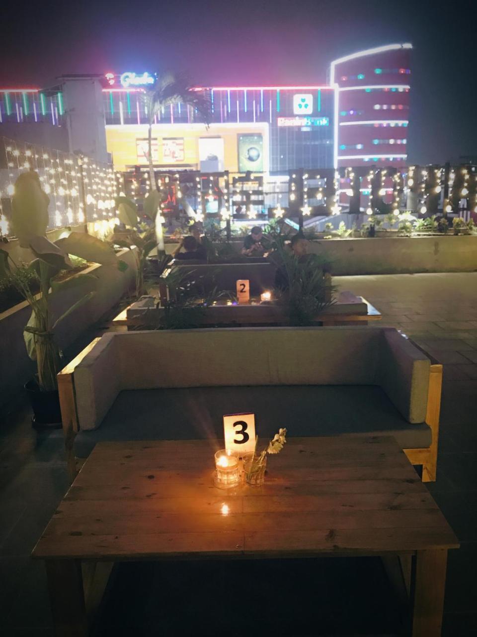 Mustika Gajah Mada Hotel ジャカルタ エクステリア 写真